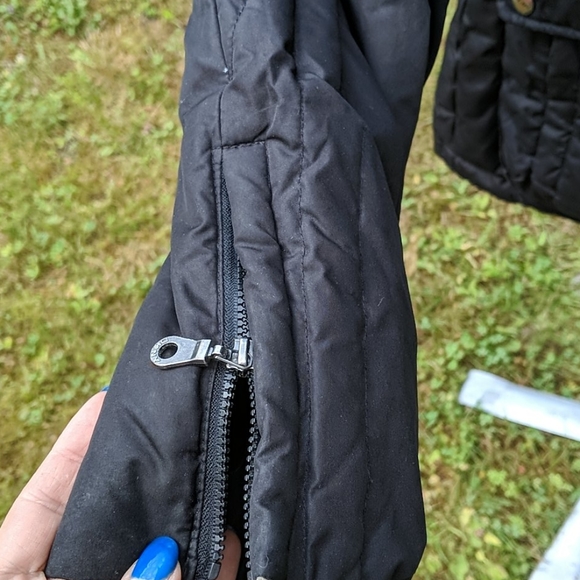 Donna Karan New York down parka with faux fur trim - Picture 3 of 7